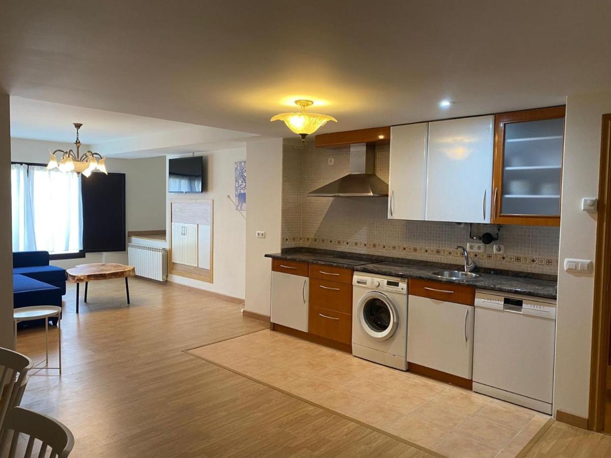 Apartamentos Palacio Azcarate Calle Calvario エスカライ エクステリア 写真
