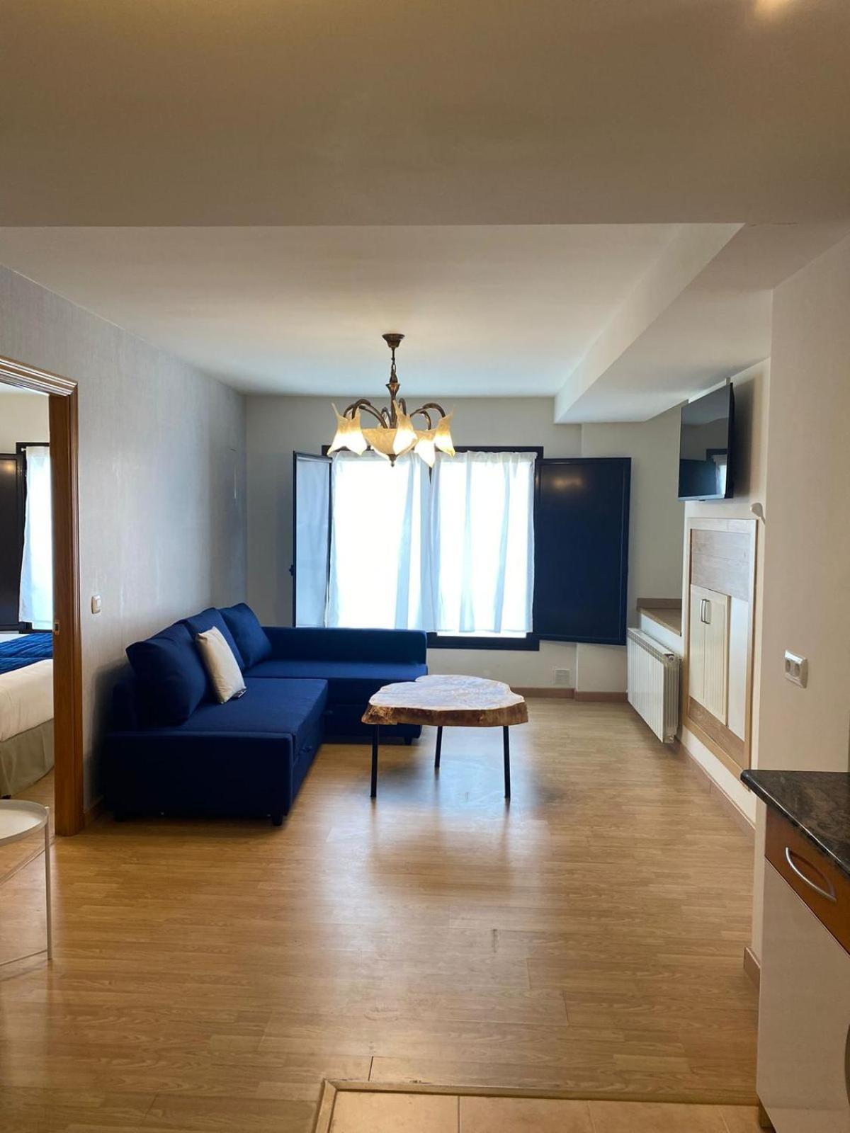 Apartamentos Palacio Azcarate Calle Calvario エスカライ エクステリア 写真