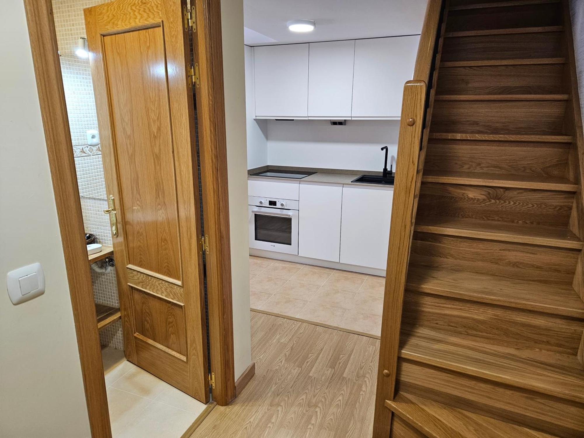 Apartamentos Palacio Azcarate Calle Calvario エスカライ エクステリア 写真