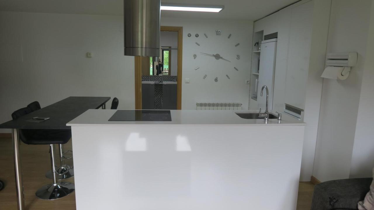 Apartamentos Palacio Azcarate Calle Calvario エスカライ エクステリア 写真