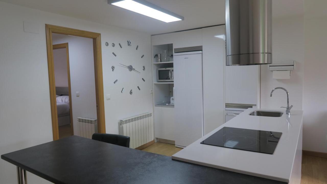 Apartamentos Palacio Azcarate Calle Calvario エスカライ エクステリア 写真